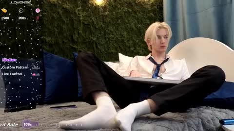 Thomas online show from 11.30.25