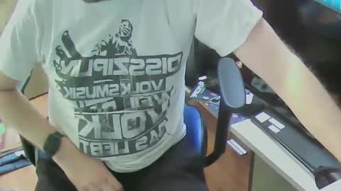 Snapshot of ficker84199 chatting on 12.30.24 Ficker8419 online show from 12.30.24