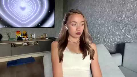 Eva online show from 06.24.26