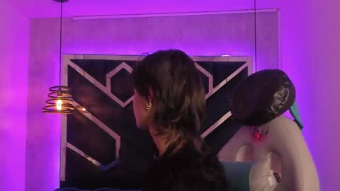   online show from 01.30.25