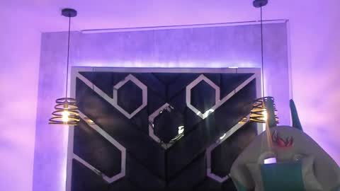   online show from 02.24.25