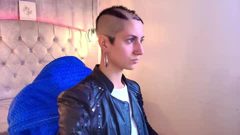   online show from 11.18.25