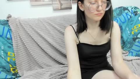 Snapshot of fiery__mary chatting on 06.08.26 Mary online show from 06.08.26