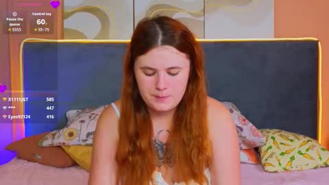 Snapshot of fiery_foxy chatting on 09.16.25 Mabel online show from 09.16.25