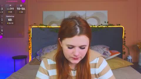 Snapshot of fiery_foxy chatting on 11.17.25 Mabel online show from 11.17.25