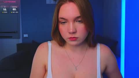 Snapshot of fififlower chatting on 03.03.26 Rebecca online show from 03.03.26