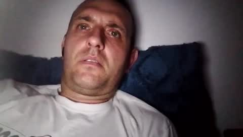 Snapshot of figonik chatting on 02.09.25 Nick online show from 02.09.25