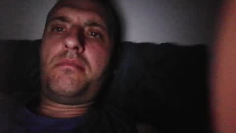 Snapshot of figonik chatting on 02.12.25 Nick online show from 02.12.25