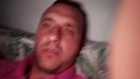 Snapshot of figonik chatting on 10.24.25 Nick online show from 10.24.25