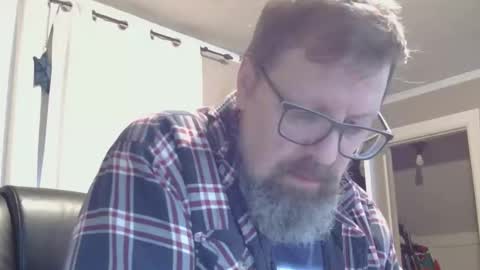 Snapshot of figuredraw chatting on 05.27.26 figuredraw online show from 05.27.26