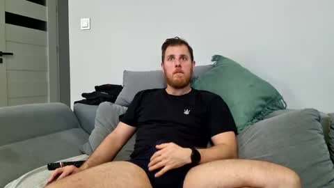 Snapshot of fikol123 chatting on 12.11.24 fiolkamil online show from 12.11.24