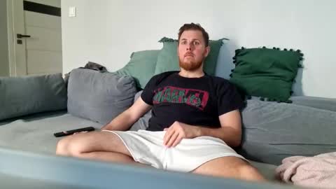 Snapshot of fikol123 chatting on 03.03.25 fiolkamil online show from 03.03.25