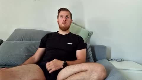 Snapshot of fikol123 chatting on 09.11.25 fiolkamil online show from 09.11.25