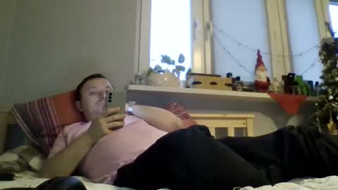 Snapshot of filipek757 chatting on 01.08.25 filipek757 online show from 01.08.25