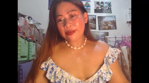 Snapshot of filipina_beauty69 chatting on 10.05.25 filipina beauty. online show from 10.05.25