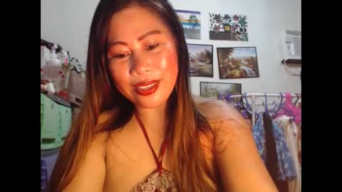 Snapshot of filipina_beauty69 chatting on 11.01.25 filipina beauty. online show from 11.01.25
