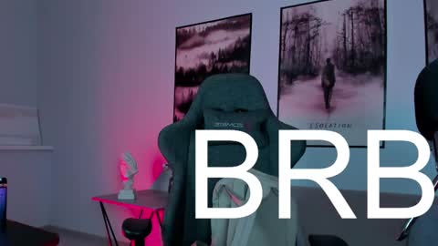 cap and Lana  online show from 02.20.25