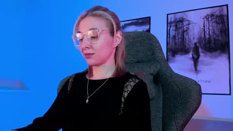 cap and Lana  online show from 03.06.25