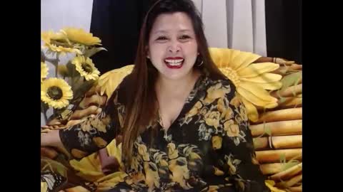 Yhen online show from 05.18.26