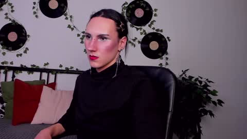 Snapshot of filldamon chatting on 02.02.25 Honey Ill be waiting for you Tue Wed Thu Fri Sat Sun 10am-5pm online show from 02.02.25