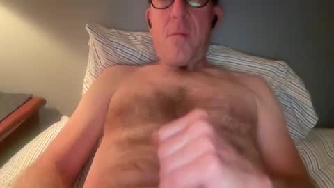 Snapshot of findjeff chatting on 12.20.24 findjeff online show from 12.20.24