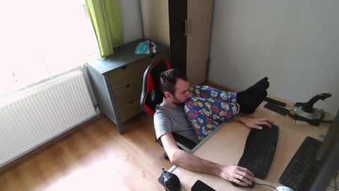 Jane and Findo online show from 12.29.24