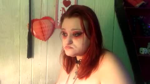 Snapshot of findommefoxi chatting on 01.28.25 findommefoxi online show from 01.28.25