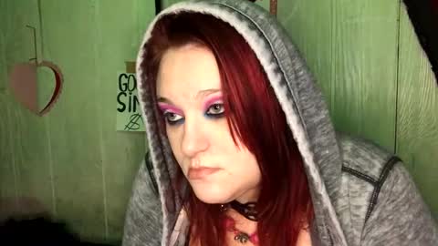 Snapshot of findommefoxi chatting on 02.02.25 findommefoxi online show from 02.02.25