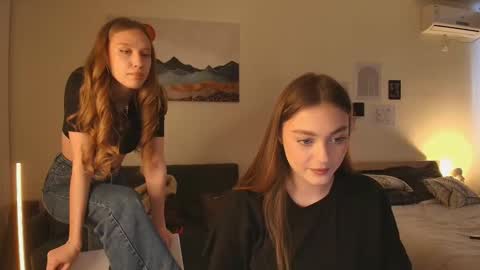 Snapshot of findweyout chatting on 03.09.26 findweyout online show from 03.09.26