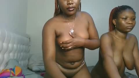 Snapshot of fine_melanie chatting on 10.30.25 melanie online show from 10.30.25