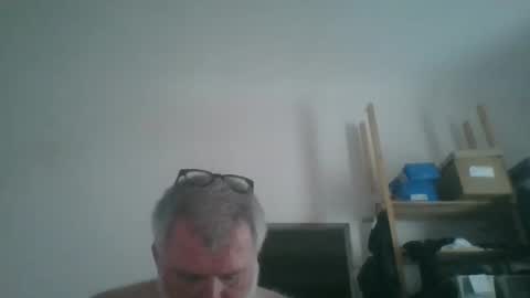 Snapshot of fine_nice chatting on 10.03.25 fine_nice online show from 10.03.25