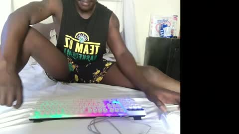 HOT AND SWEET online show from 05.03.26