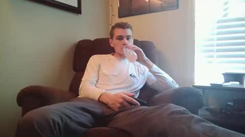 Snapshot of finnabun33 chatting on 09.10.25 Jake I am Bicurious online show from 09.10.25