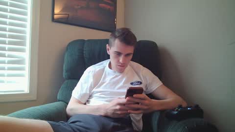 Snapshot of finnabun33 chatting on 05.01.26 Jake I am Bicurious online show from 05.01.26
