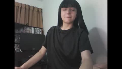 finnky1 online show from 04.19.26