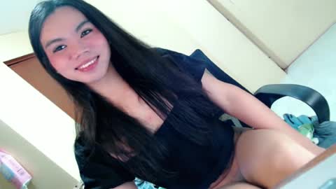 Snapshot of fionie_xxx chatting on 06.13.26 FIONA online show from 06.13.26