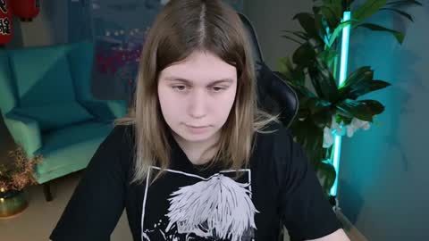 fiora online show from 12.12.24