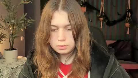 fiora online show from 10.25.25