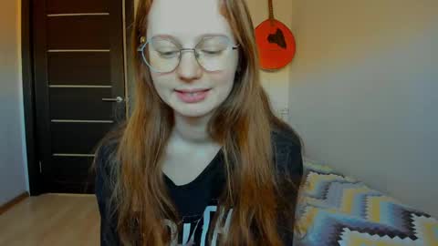 Snapshot of fire_luna chatting on 02.24.25 fire_luna online show from 02.24.25