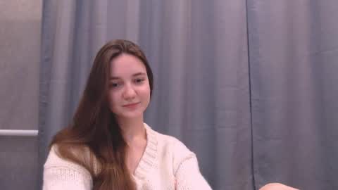 Snapshot of fireflies_fly_ chatting on 01.13.25 fireflies_fly_ online show from 01.13.25