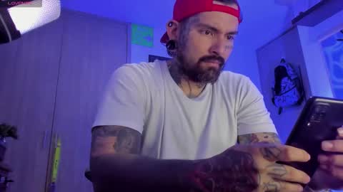 Snapshot of fisherrman666 chatting on 10.21.25 fisherrman666 online show from 10.21.25