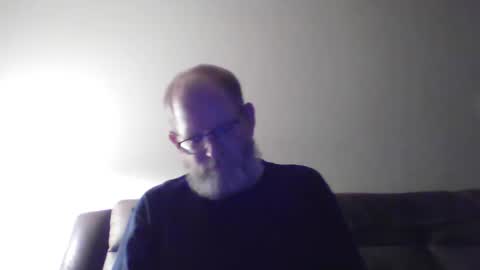 Snapshot of fishingaroundforanything chatting on 02.07.25 Hercomeonmyface online show from 02.07.25