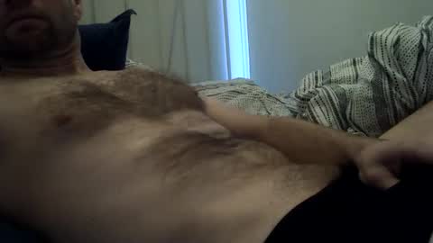 Snapshot of fisketilt chatting on 12.20.25 monkeyfish online show from 12.20.25