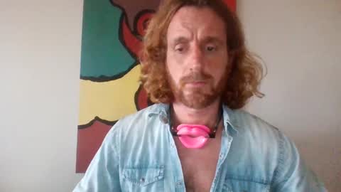 Snapshot of fistingasm chatting on 01.19.25 Kinky for pervert Daddies online show from 01.19.25