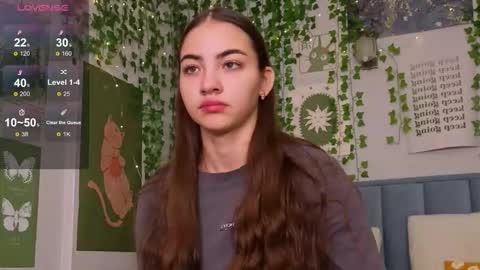 Snapshot of fit_girlfriend chatting on 12.14.25 Ashle online show from 12.14.25