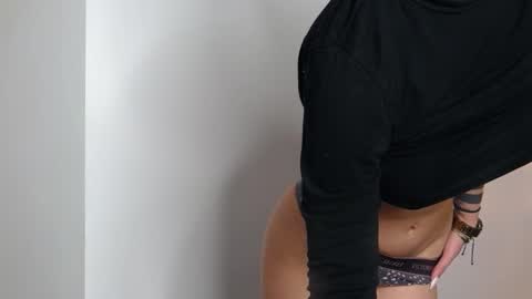 fit_rihanna online show from 02.19.25