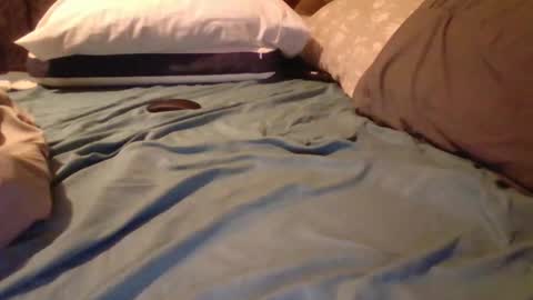 Snapshot of fitbit90 chatting on 03.06.26 FitBit online show from 03.06.26