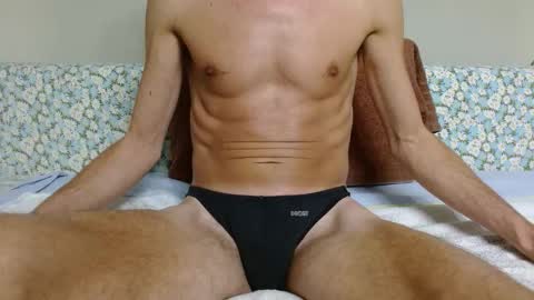 Snapshot of fithotguy90 chatting on 10.08.25 Luis online show from 10.08.25