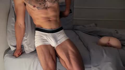 Snapshot of fitjacques chatting on 07.05.26 fitjacques online show from 07.05.26
