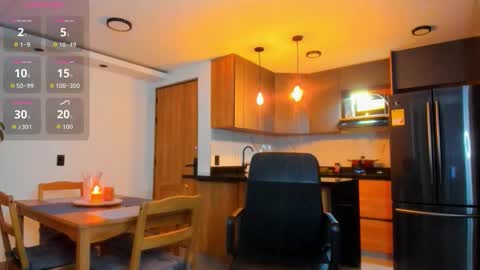 Elias Valencia online show from 12.22.25